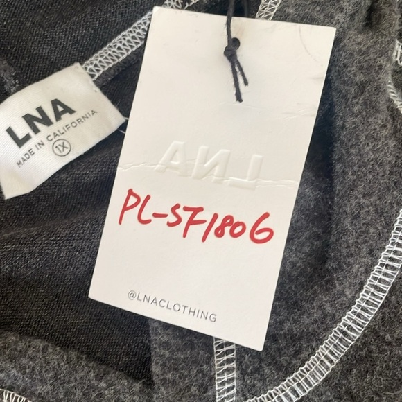 Anthropologie•LNA•Charcoal Grey•White Top Stitch Hoodie•NWT• Size 1X - Picture 3 of 5